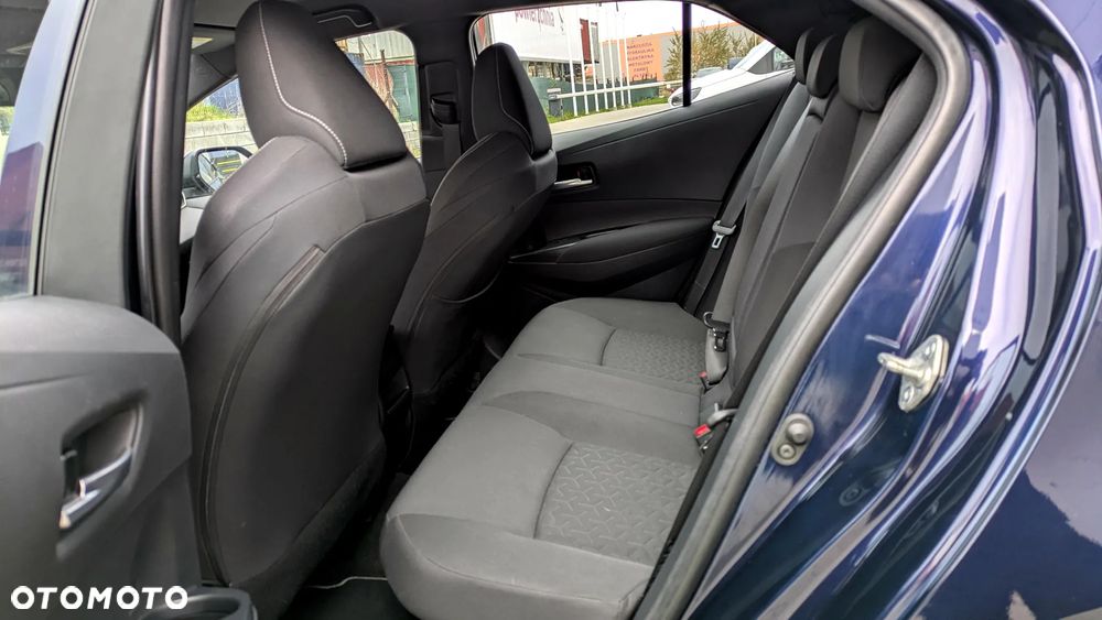 Toyota Corolla 1.8 Hybrid Comfort - 9