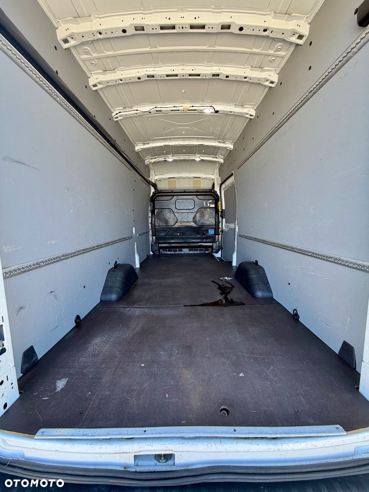 Ford Transit - 5