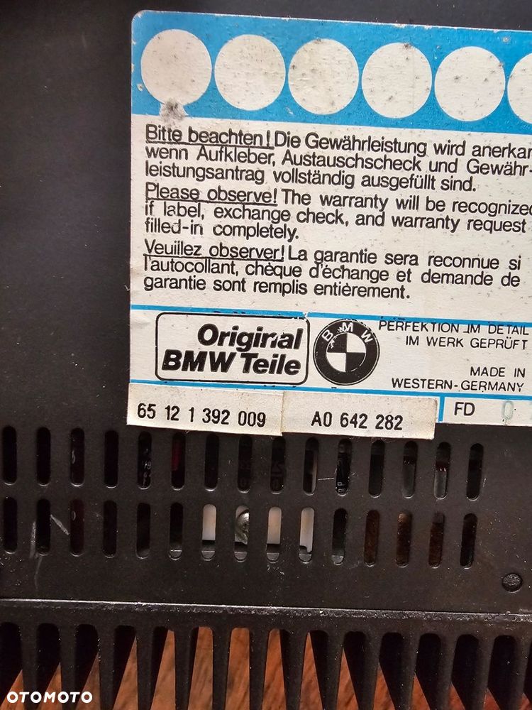 WZMACNIACZ BMW 8 E31 840 850 65121392009 - 2