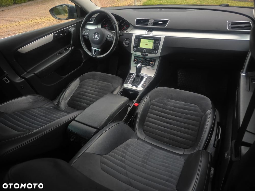 Volkswagen Passat 1.4 TSI DSG BlueMotion Technology Comfortline - 23