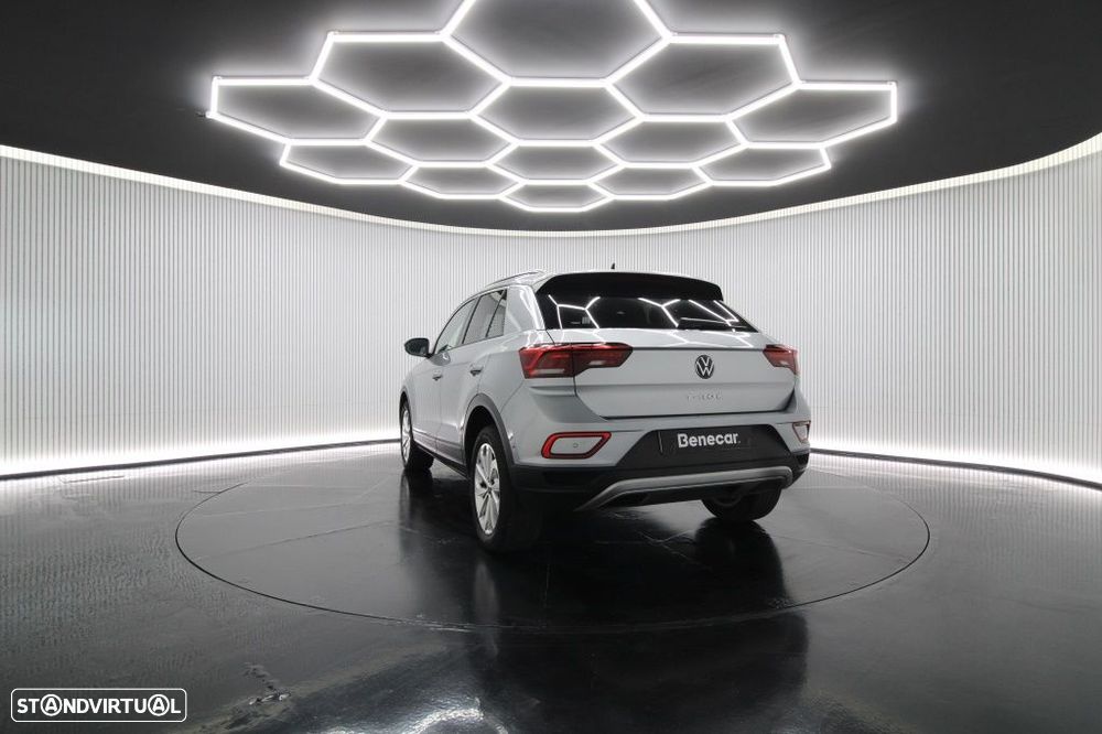 VW T-Roc 1.0 TSI Urban - 6