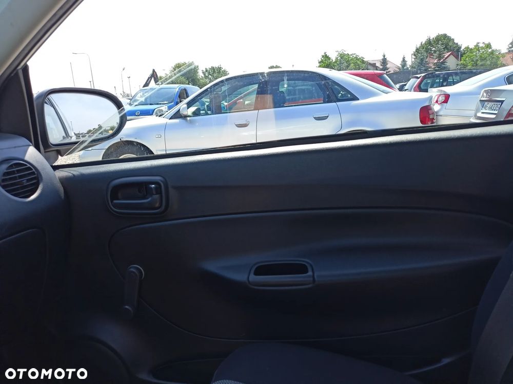 Daihatsu Cuore - 14