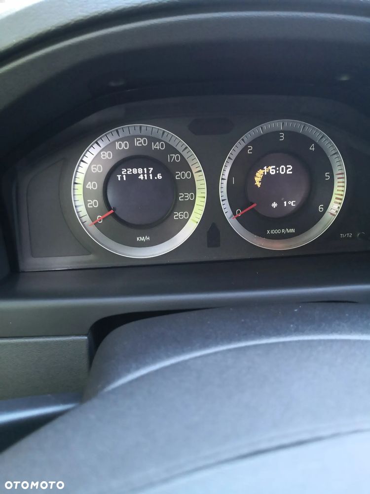 Volvo XC 70 D5 AWD Summum - 14