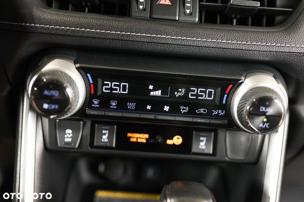 Toyota RAV4 - 34