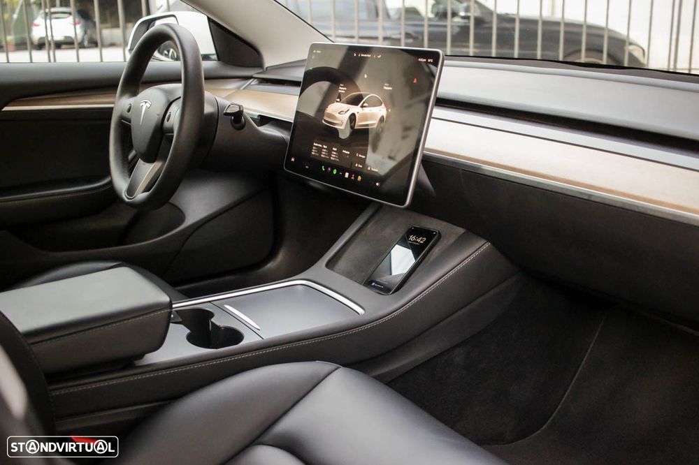 Tesla Model 3 Long Range Tração Traseira - 6