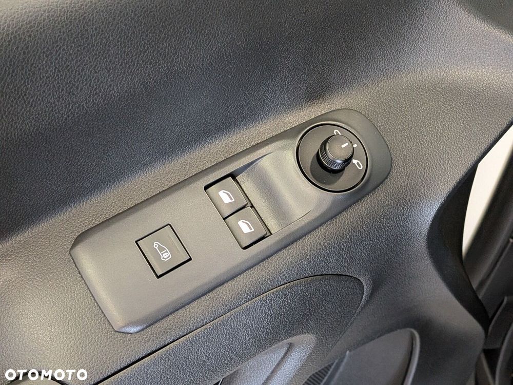 Toyota PROACE CITY - 30