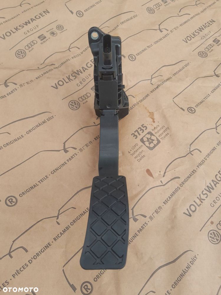 audi e-tron 55 potencjometr pedał gazu 4kl723523 - 2