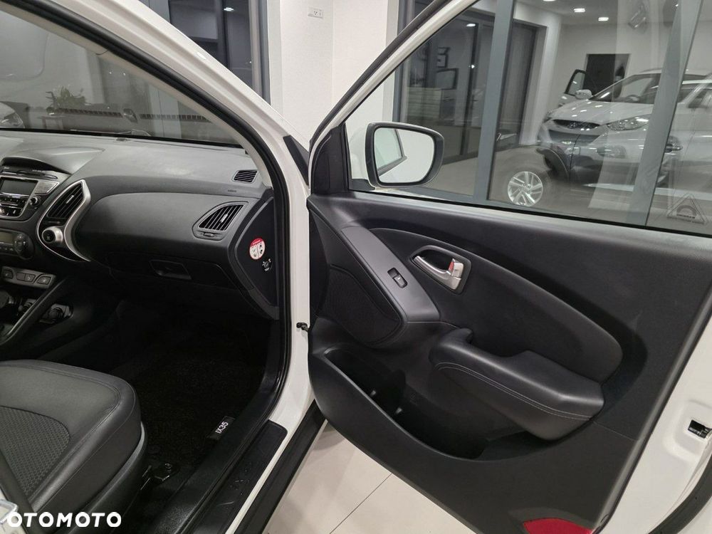 Hyundai ix35 1.6 2WD Style - 19