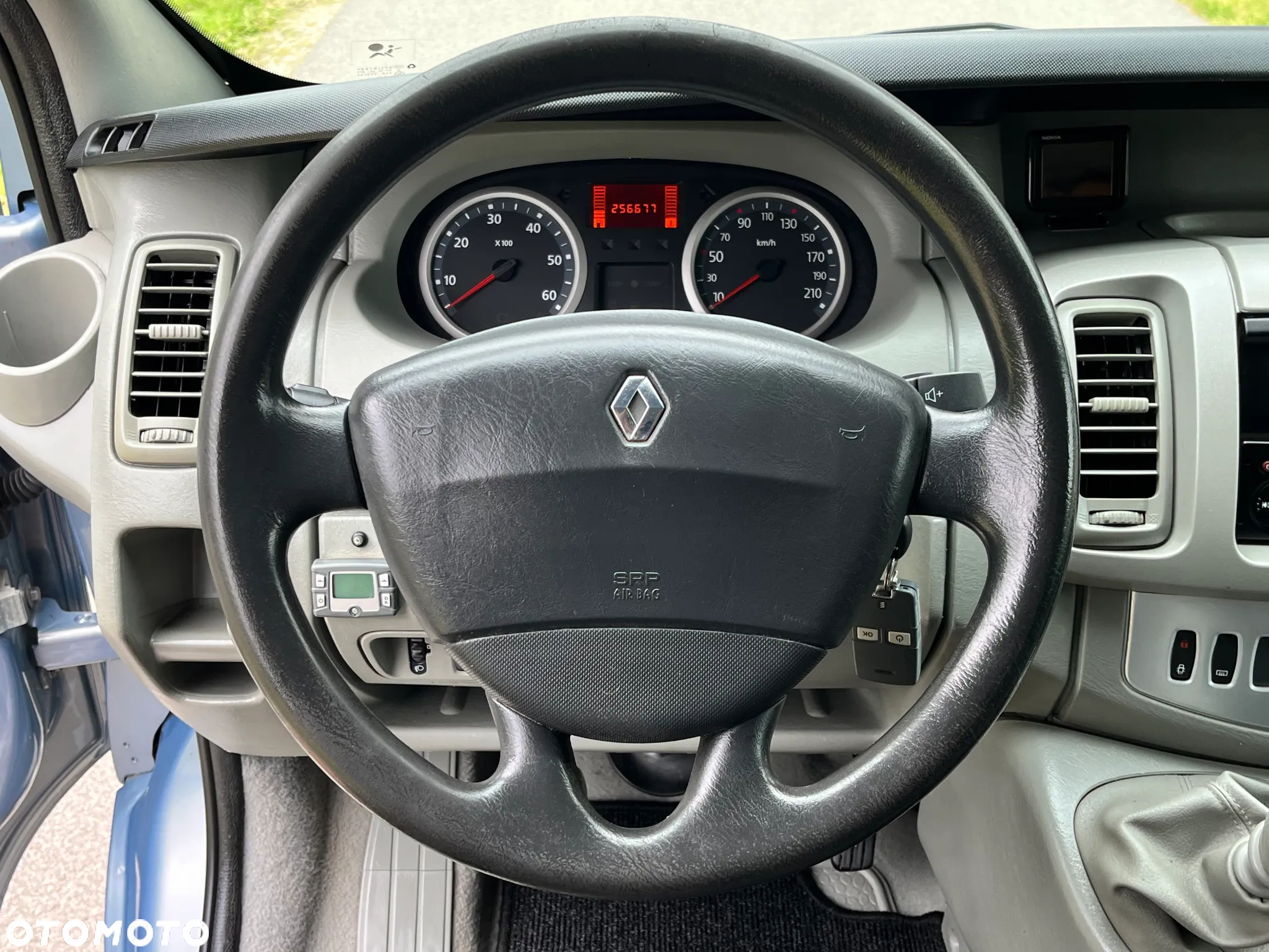 Renault Trafic L1H1 Passenger Lux - 25