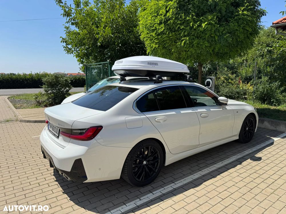 BMW Seria 3 330i xDrive Aut. - 3