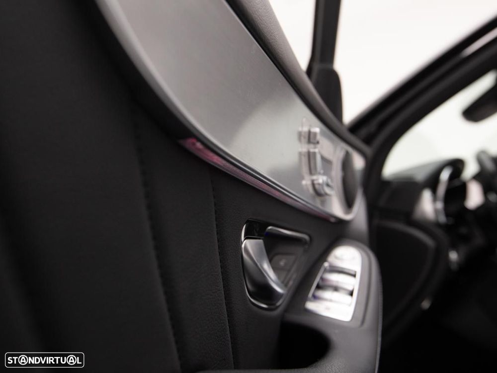 Mercedes-Benz GLC 300 de 4Matic - 19