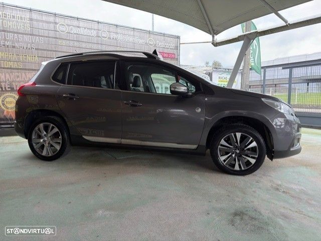 Peugeot 2008 PureTech 82 Signature - 3