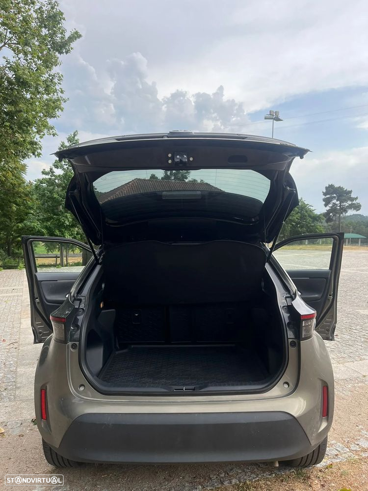 Toyota Yaris Cross 1.5 HDF Square Collection - 11