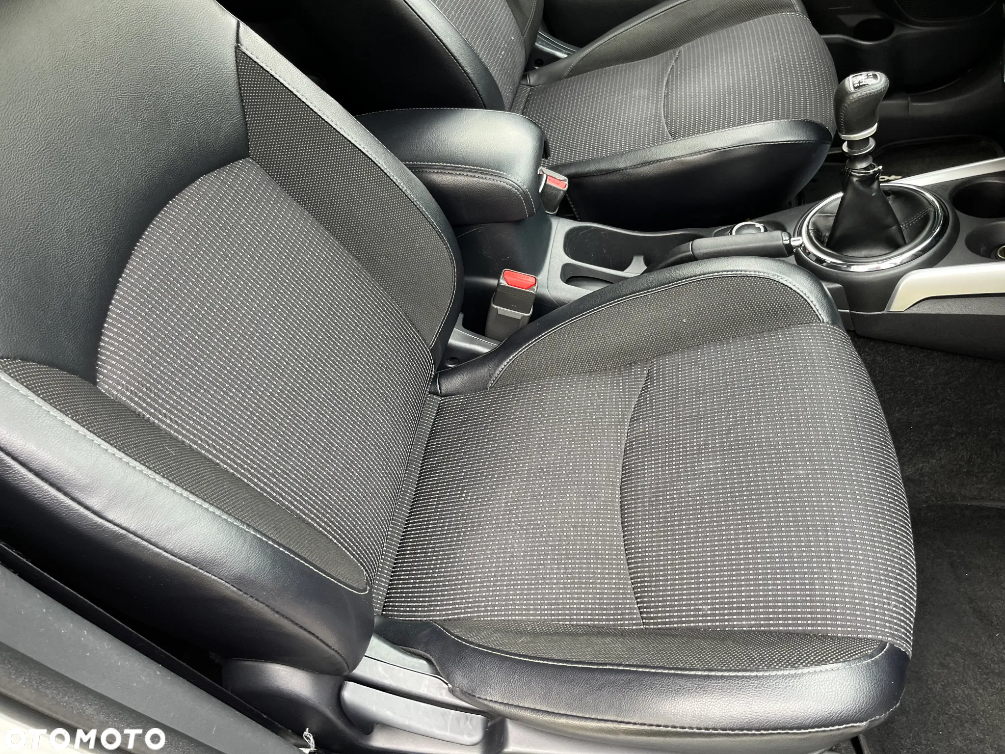 Peugeot 4008 HDI FAP 115 Stop & Start Allure - 21