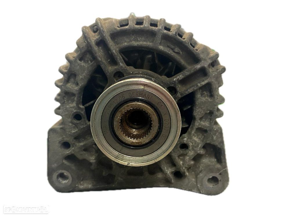 Alternador Renault Megane Ii (Bm0/1_, Cm0/1_) - 2