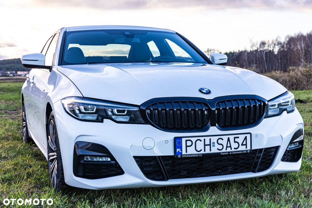 BMW Seria 3 320i xDrive M Sport Sport - 4