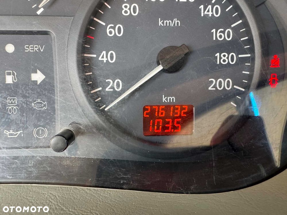 Renault Trafic - 2