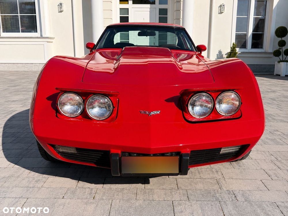 Chevrolet Corvette - 8