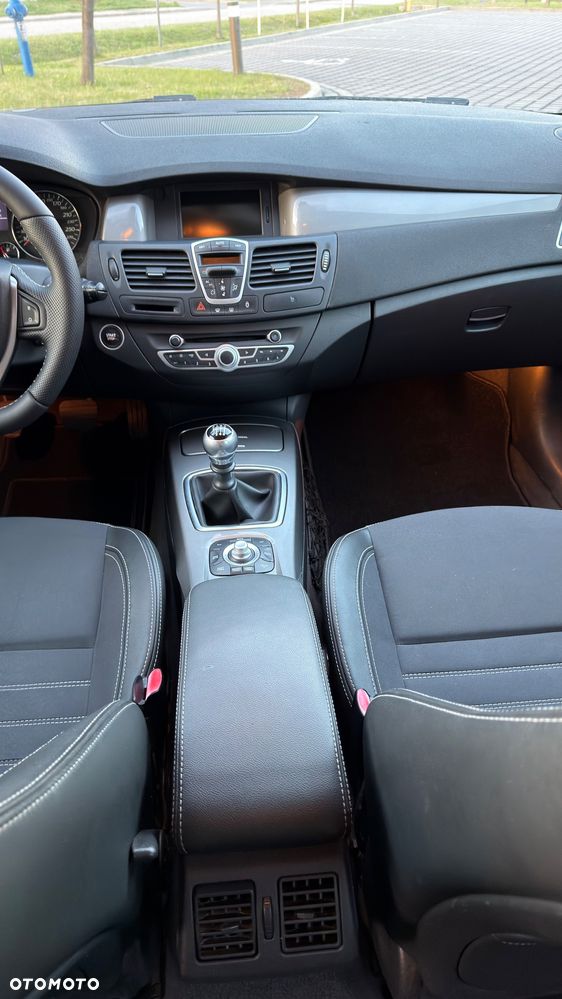 Renault Laguna 2.0 dCi Tech Run - 28