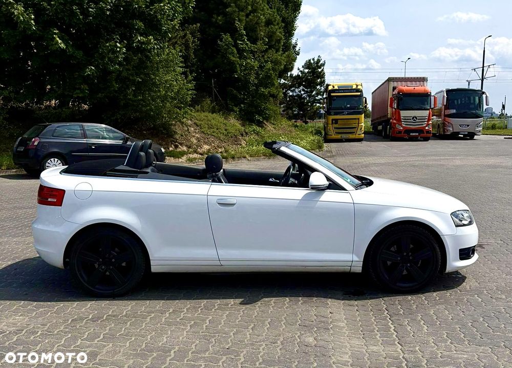 Audi A3 Cabrio 1.8 TFSI Attraction S tronic - 2