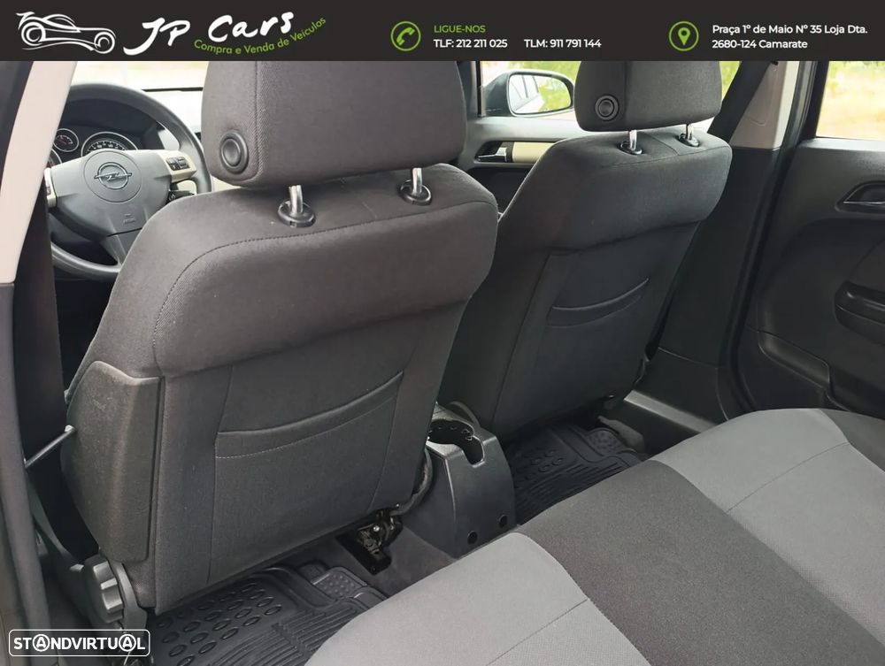 Opel Astra 1.4 Enjoy - 25
