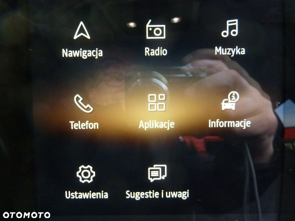 Renault Captur - 23