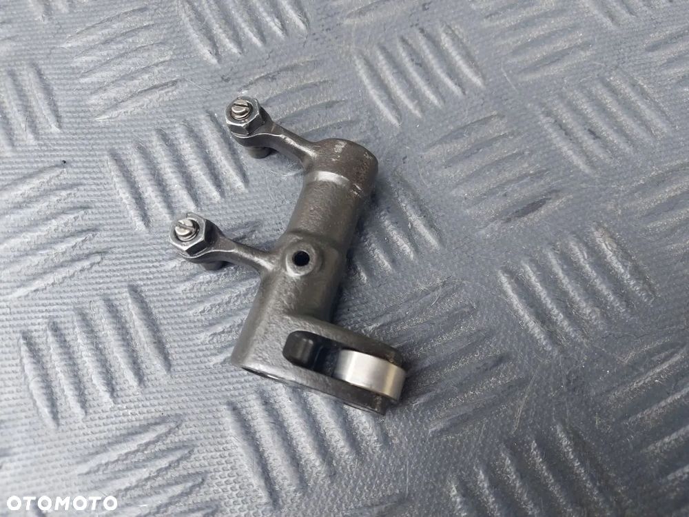 KTM EXC SX 450 525 520 400 RFS DŹWIGIENKA ZAWOROWA WYDECHOWA POPYCHACZ KONIK