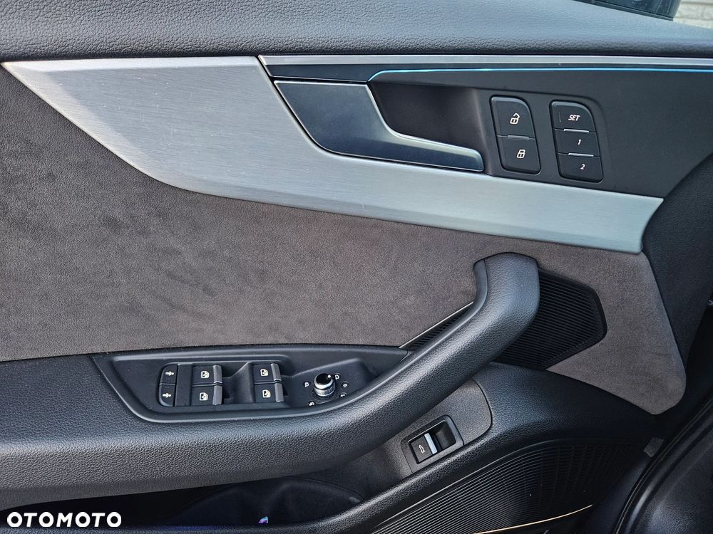 Audi A4 Avant 3.0 TDI quattro tiptronic sport - 35