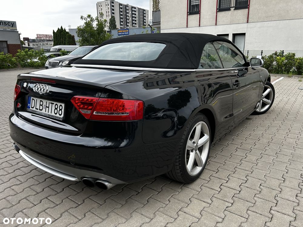 Audi A5 Cabrio - 5