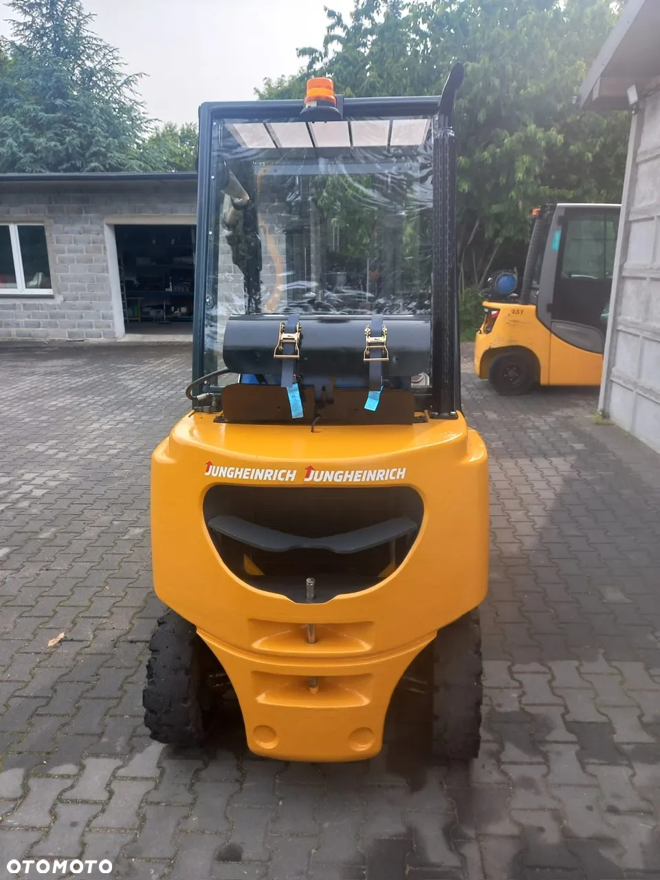 Jungheinrich TFG 25 BK - 3