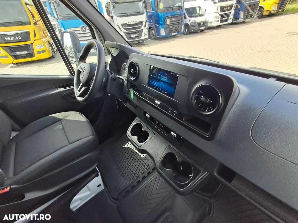 Mercedes-Benz SPRINTER 317 2.0D 170CP CABINA DE DORMIT SI PRELATA - 29