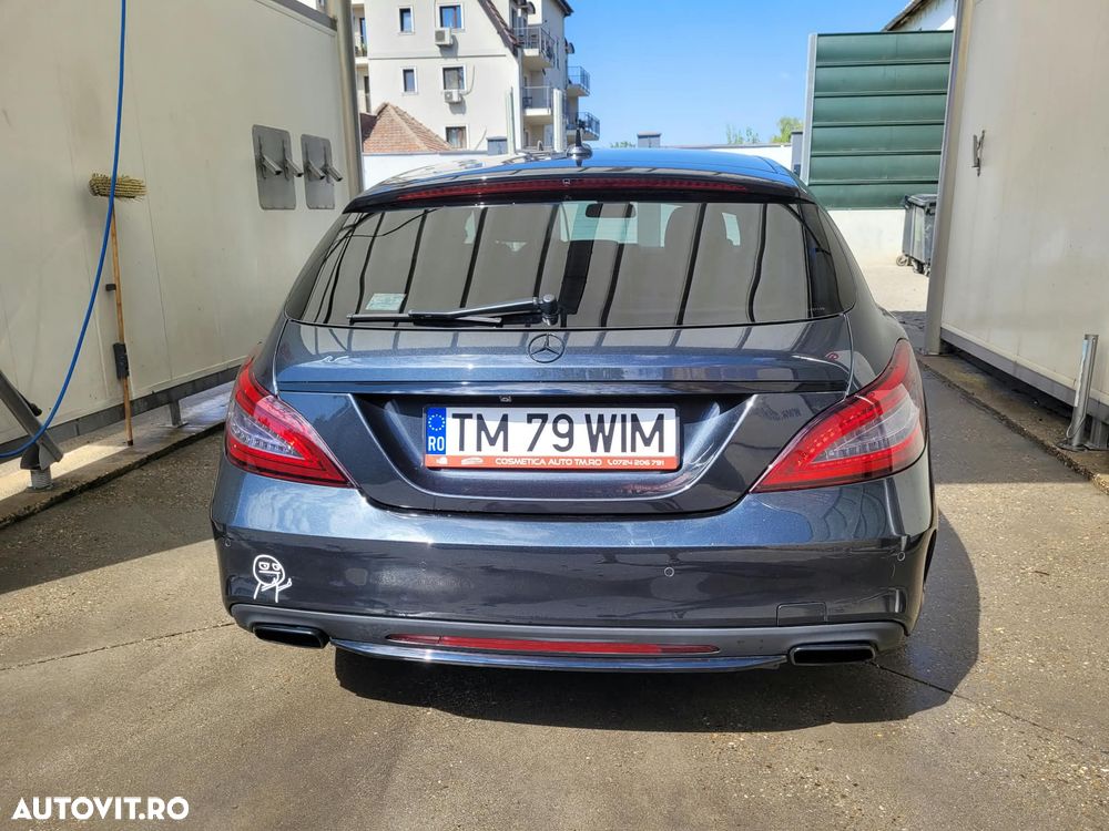 Mercedes-Benz CLS - 6
