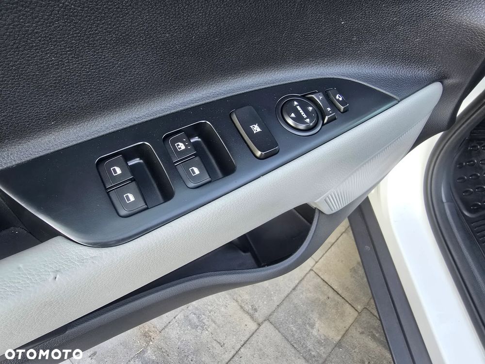 Kia Stonic 1.0 T-GDI M - 24