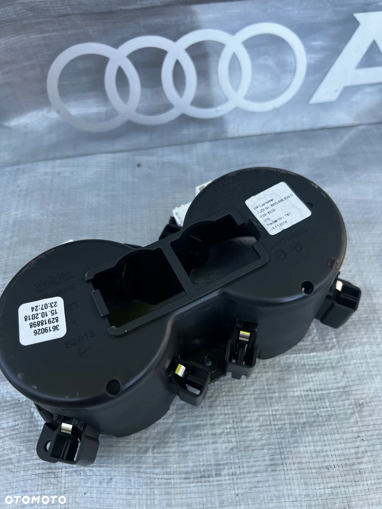 UCHWYT NA KUBKI LED 8W0862533D AUDI A4 A5 JAK NOWY - 3