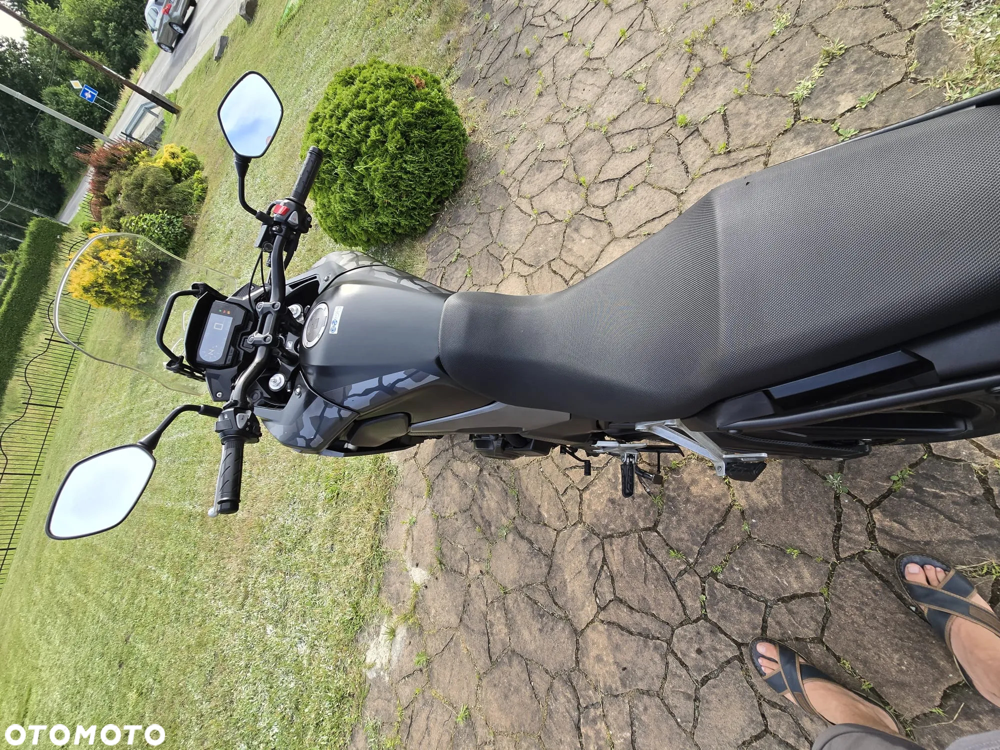 Honda CB - 10