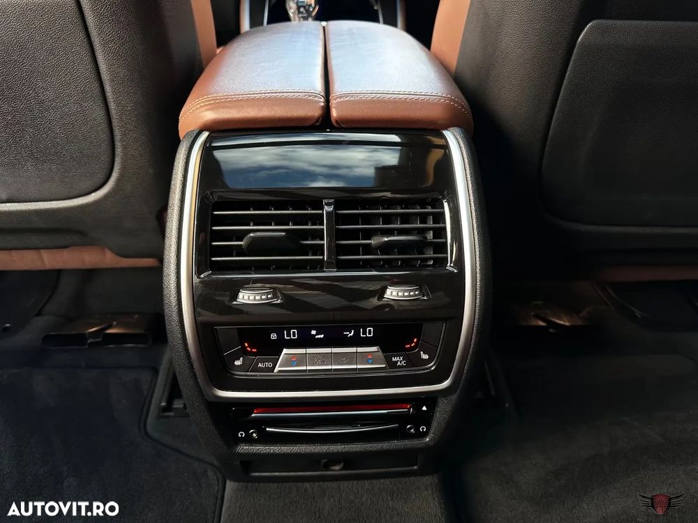 BMW X5 xDrive45e - 28