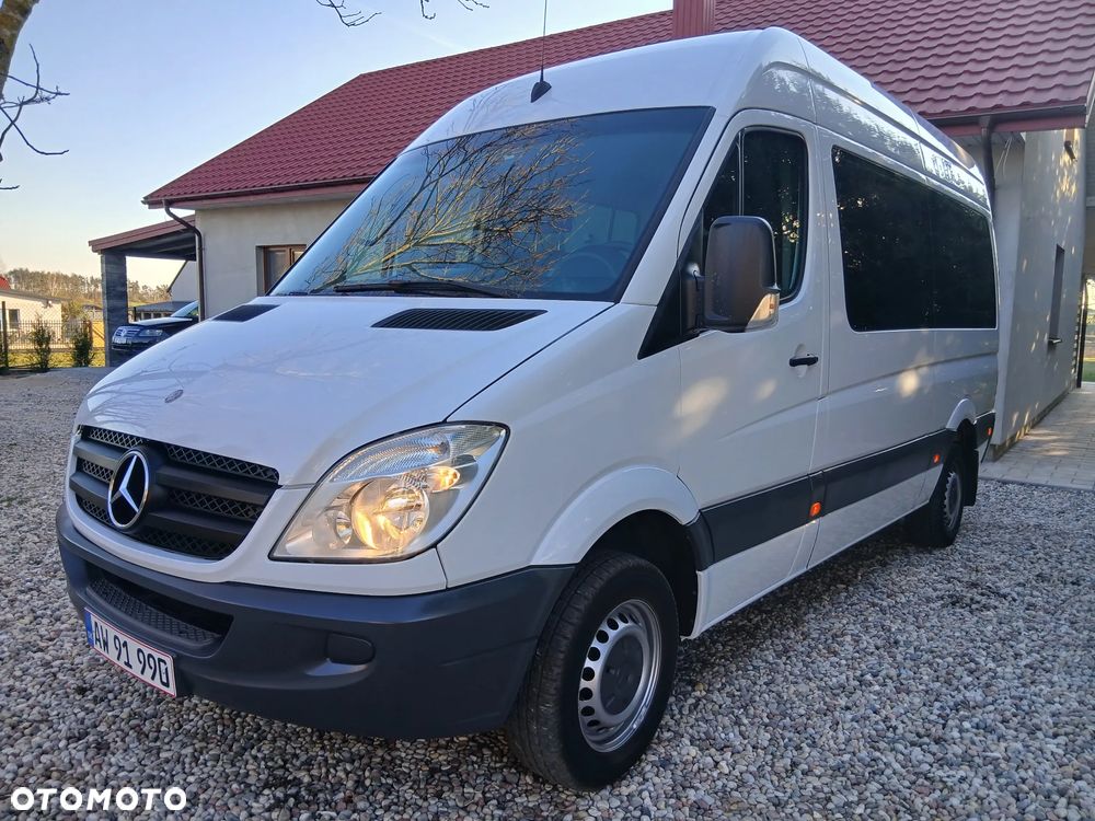 Mercedes-Benz Sprinter - 1