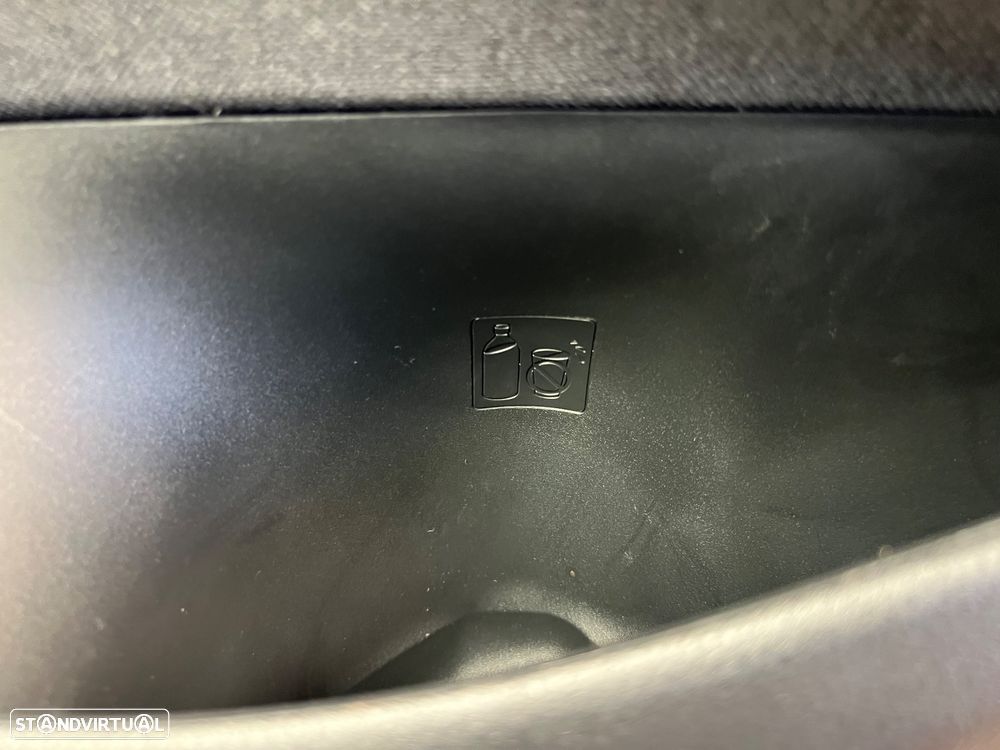 Toyota Yaris Cross 1.5 HDF Comfort Plus - 55