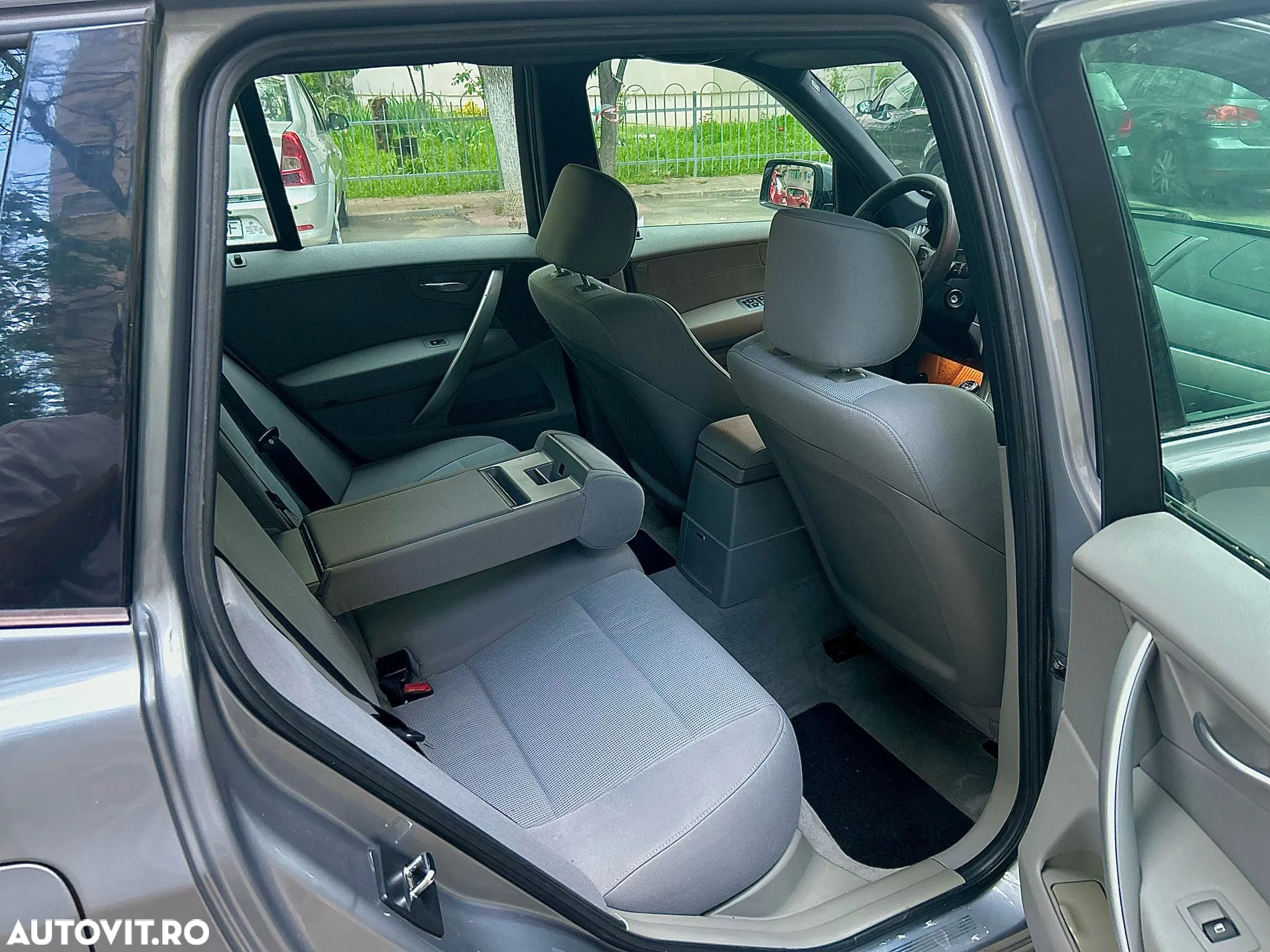 BMW X3 2.0i - 3