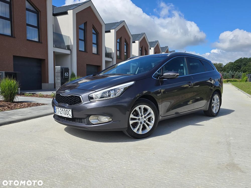 Kia Ceed - 1