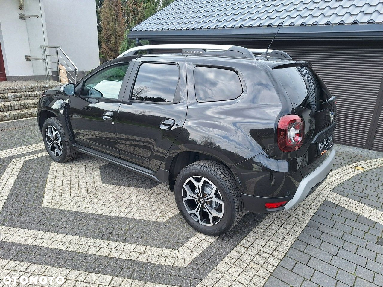 Dacia Duster 1.6 SCe Prestige - 30