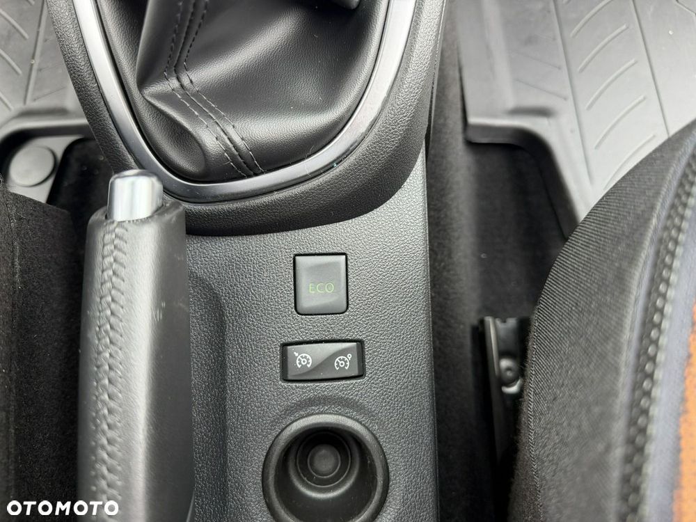 Renault Captur - 19