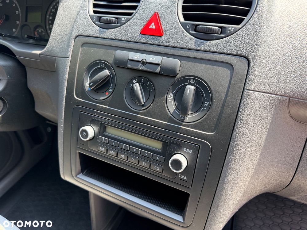Volkswagen CADDY - 23