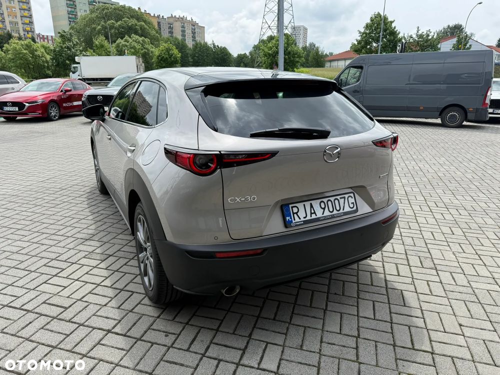 Mazda CX-30 2.0 mHEV Centre-Line 2WD - 6