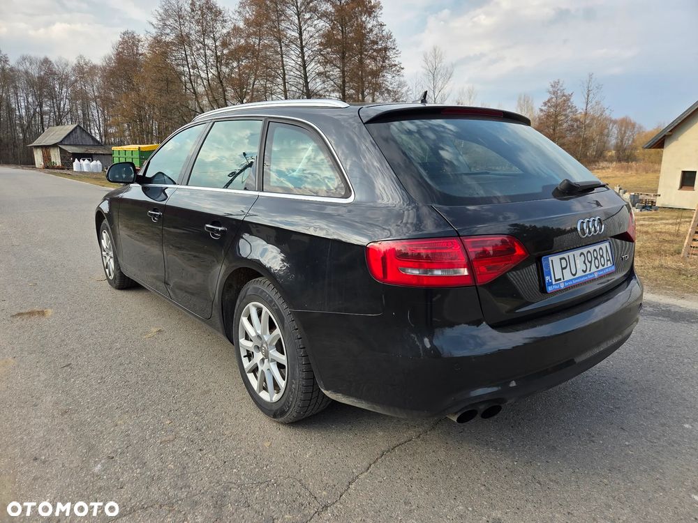 Audi A4 Avant 2.0 TDI - 4