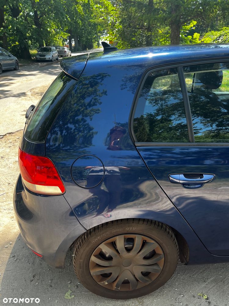 Volkswagen Golf 1.6 TDI DPF Trendline - 16