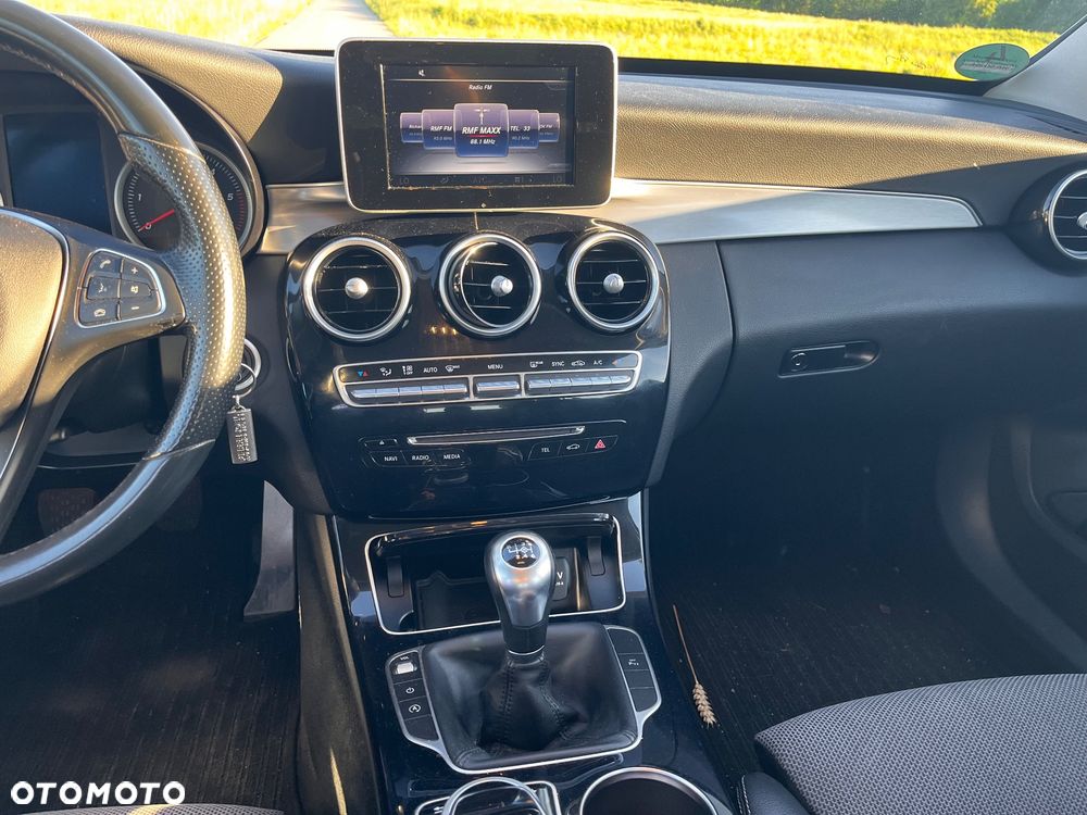 Mercedes-Benz Klasa C ver-180-bluetec-d-exclusive - 17
