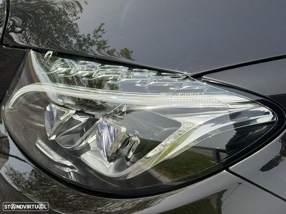 Mercedes-Benz C 200 Cabrio 4Matic 9G-Tronic AMG Line - 14