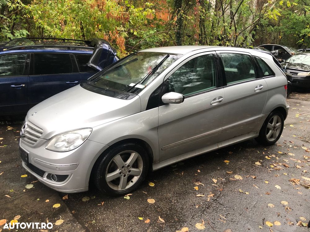 Dezmembrez Mercedes Benz B180 B200 CDI automat gri argintiu 2006 - 11