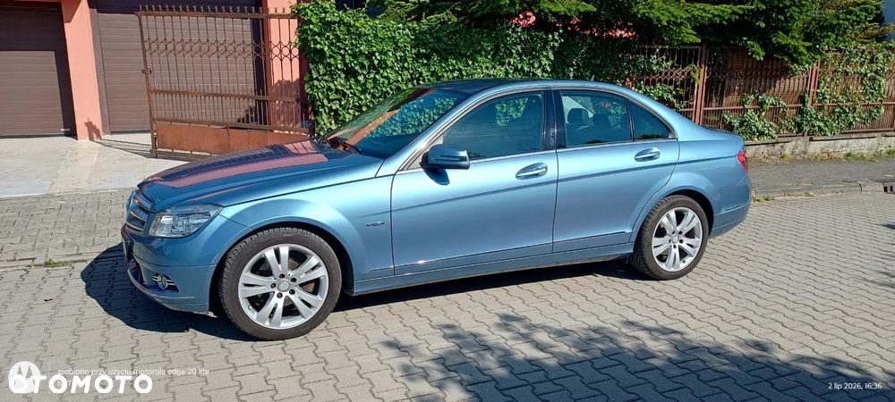 Mercedes-Benz Klasa C 180 CGI BlueEff Avantgarde - 7